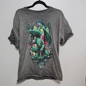 Gray Graphic XL HHN T-Shirt with Gargoyle Design